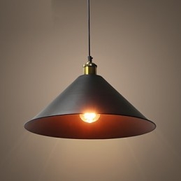 مصباح معلق معدني من تصميم Country Designers