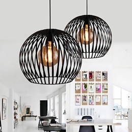 مصباح معلق معدني من تصميم Country Designers