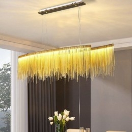 مصباح معلق عصري بتصميم شرابة إبداعية للمقهى