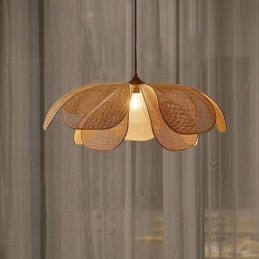 مصباح سقف من الروطان المنسوج يدويًا على شكل بتلات من طراز Wabi Sabi