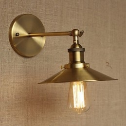 مظلات زخرفية نحاسية بتصميم صناعي بسيط أمام جدار ممر الكنيسة