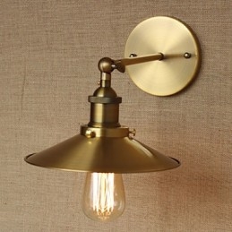 مظلات زخرفية نحاسية بتصميم صناعي بسيط أمام جدار ممر الكنيسة