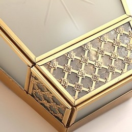 شمعدانات حائط صغيرة بتصميم كلاسيكي تقليدي معدني