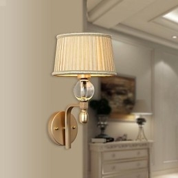 شمعدانات حائط صغيرة بتصميم عصري معدني