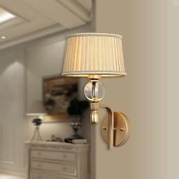 شمعدانات حائط صغيرة بتصميم عصري معدني