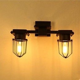 مصباح حائط من الحديد المطاوع، سلالم المدخل، رأس السرير