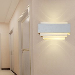 شمعدانات حائط صغيرة بتصميم عصري حديث معدني