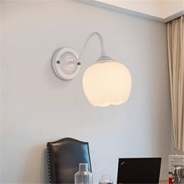لوحة فنية ريفية معاصرة حديثة بتصميم صغير لحماية العين مع إضاءة محيطة على الحائط