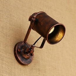 مصباح حائط من الفولاذ المطلي باللون الأسود الصامت، مزين بفنجان قهوة أمريكي عتيق، مصباح حائط على شكل سيف ضوئي على الحائط