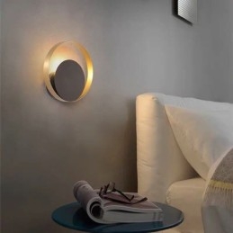 مصباح حائط بتصميم عصري، مصباح حائط دائري أسود، مصباح إبداعي بجانب السرير