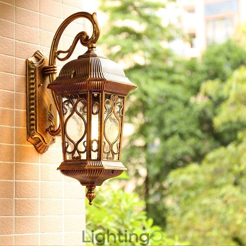 مصباح حائط خارجي بتصميم أوروبي عتيق مقاوم للماء ومنحوت